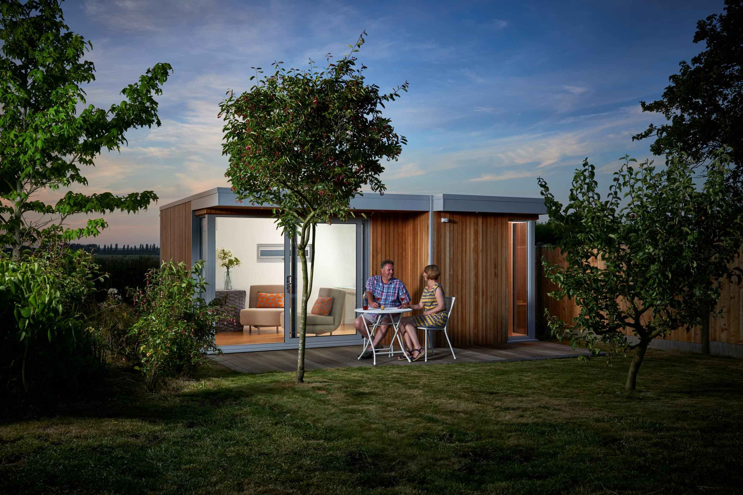 Build a new garden room before Christmas and earn a FREE upgrade